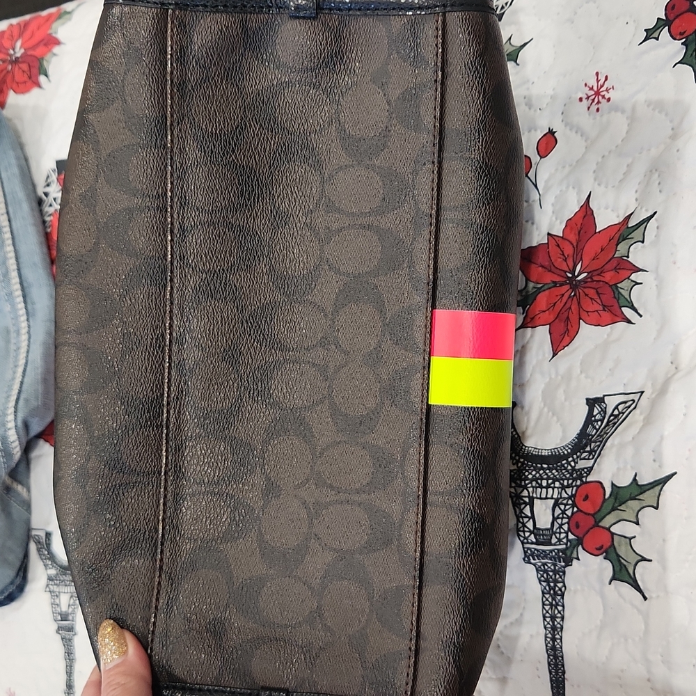 Coach Bag - Picture 3 of 5